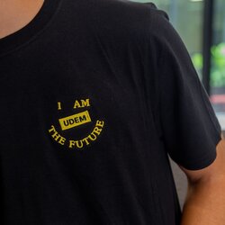 Playera I AM THE FUTURE